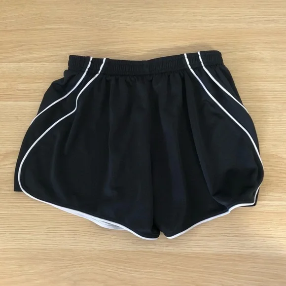 Asics Lightweight Shorts - Picture 3 of 5